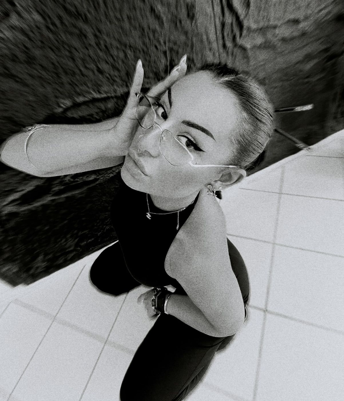 Isabelle Jane, Porträt