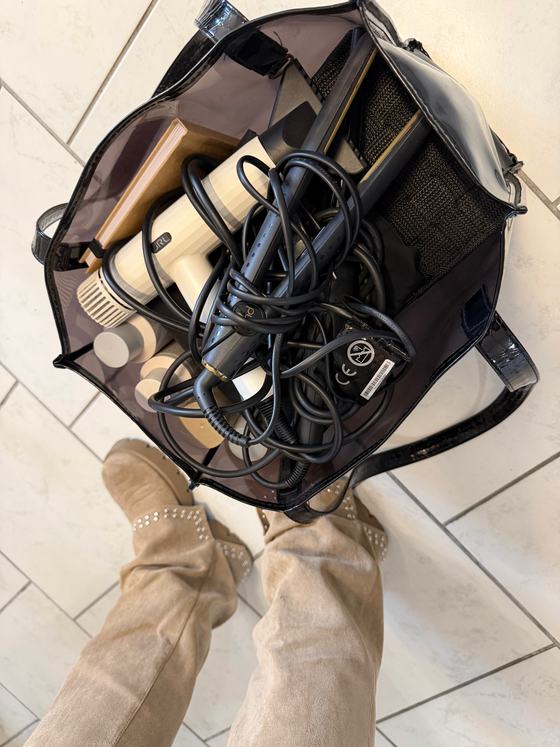 Arbeitstasche mit Styling-Tools